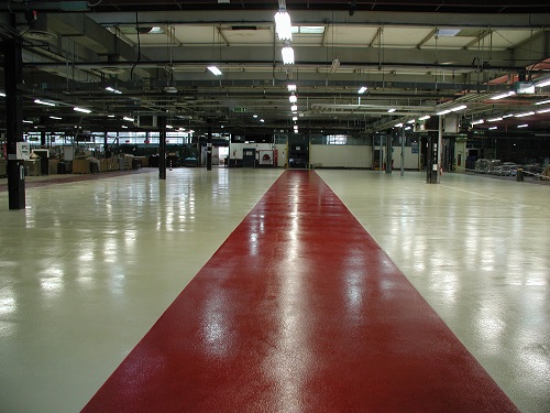 Sol résine époxy pour entrepôt logistique grande surface