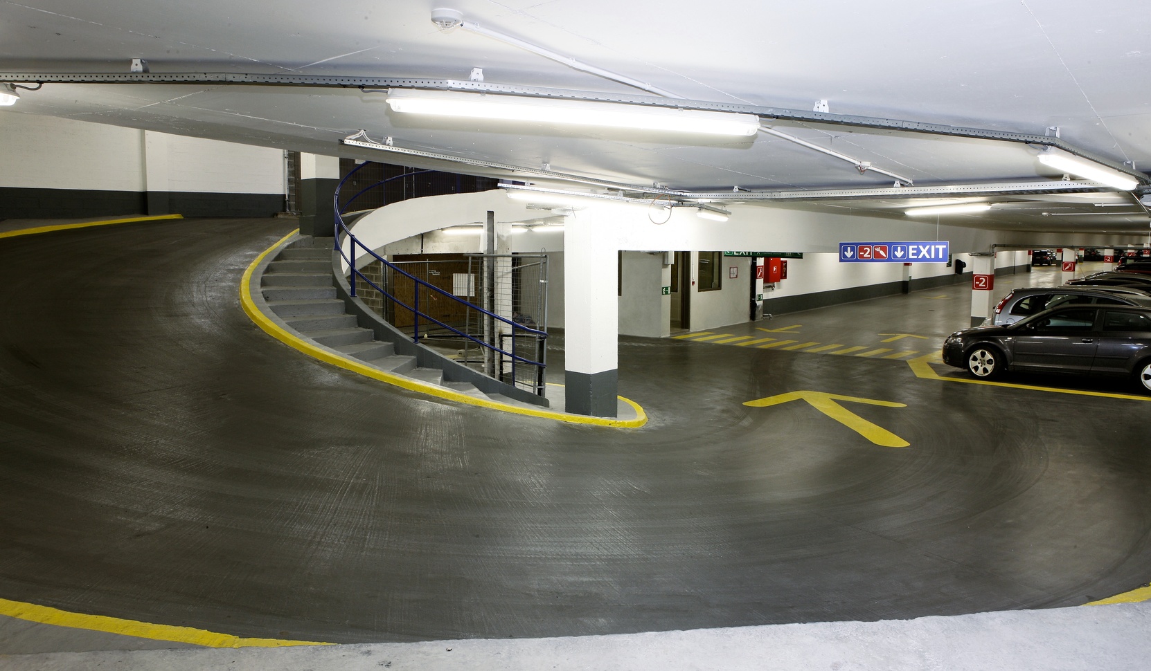 Parking souterrain avec revêtement en résine polyuréthane